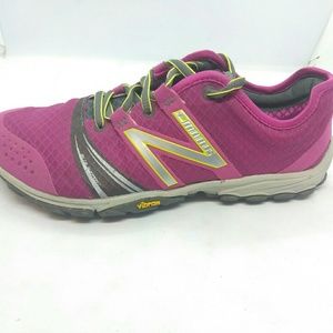 New Balance Minimus Women's Running Shoes Sz 6